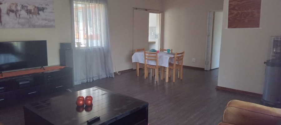 To Let  Bedroom Property for Rent in Roodia Free State